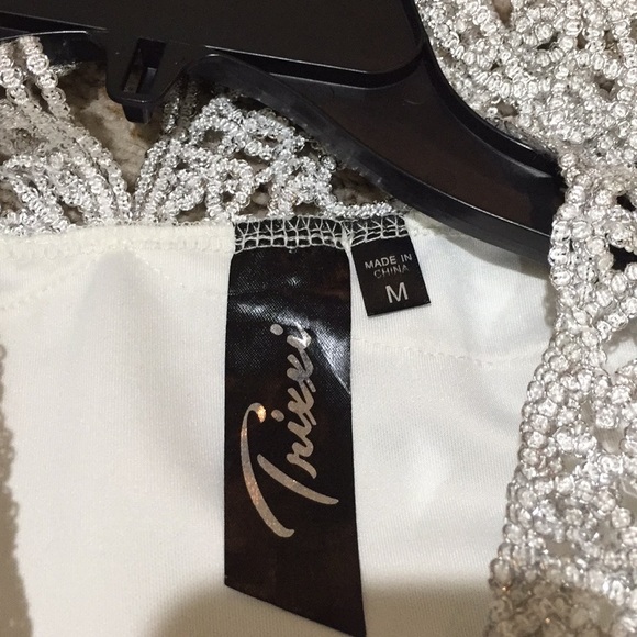 Dress - Picture 5 of 5